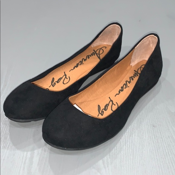 American Rag Ellie Ballet Flats, Black, Mi… - Picture 2 of 10